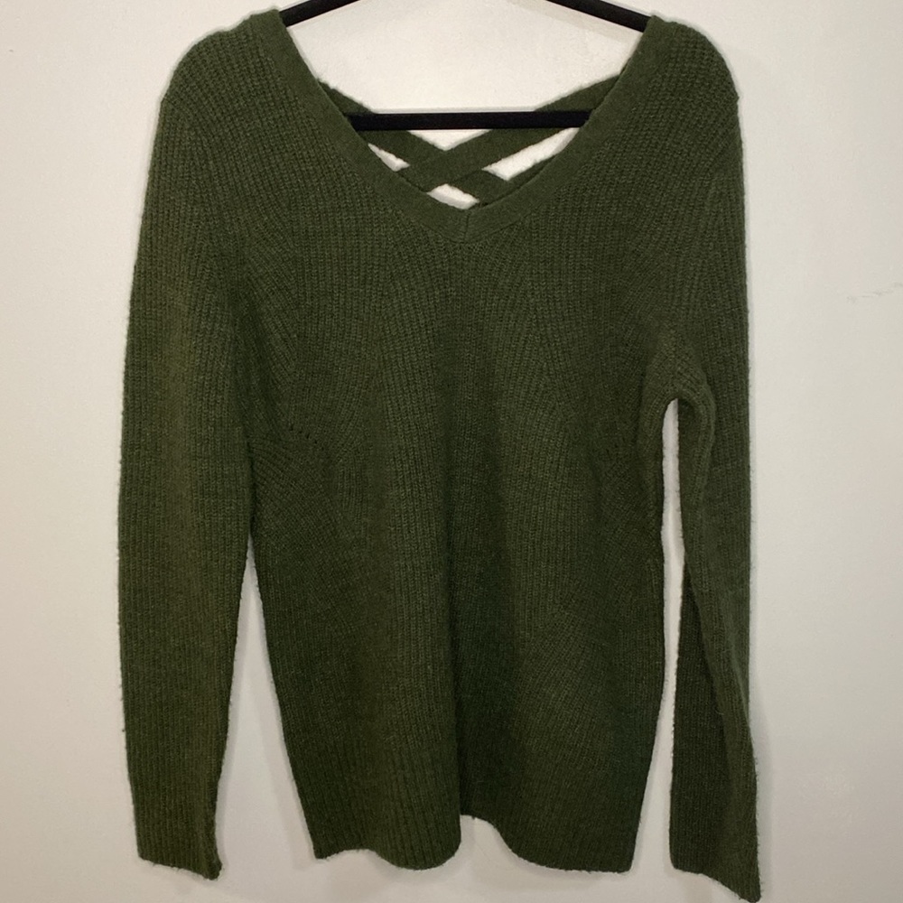 Love Ellie Green Sweater. Size L